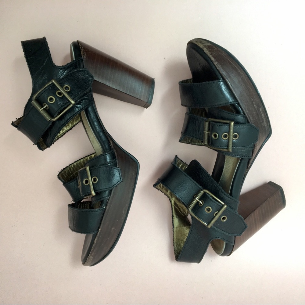 Fluevog Platform Leather Sandal